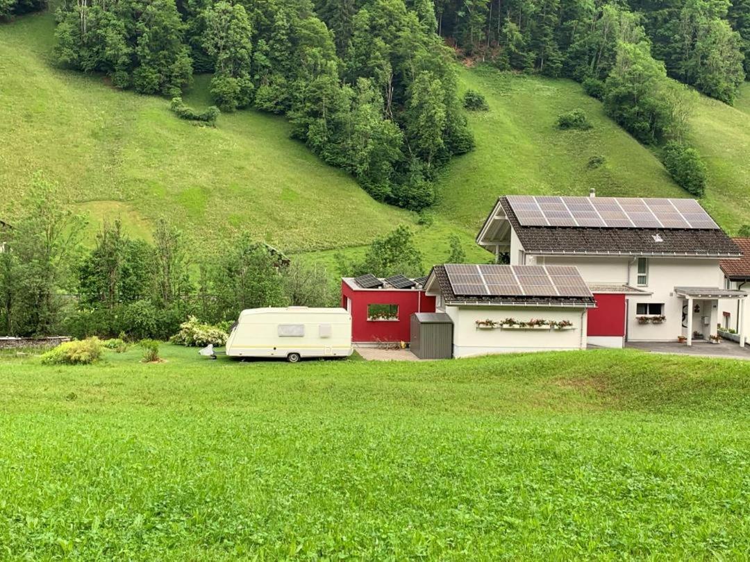 Revier Caravan-Ig Und Cool Hatzingen Esterno foto